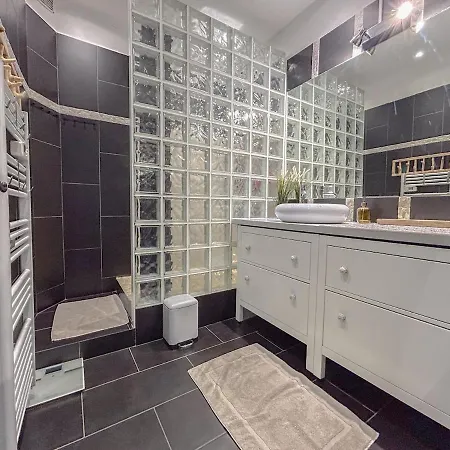 Moderne Au Bord De Mer, Confort Et Luxe 아파트 Saint-Raphaël