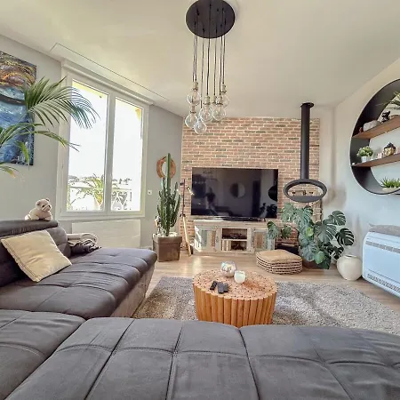 Moderne Au Bord De Mer, Confort Et Luxe Apartment